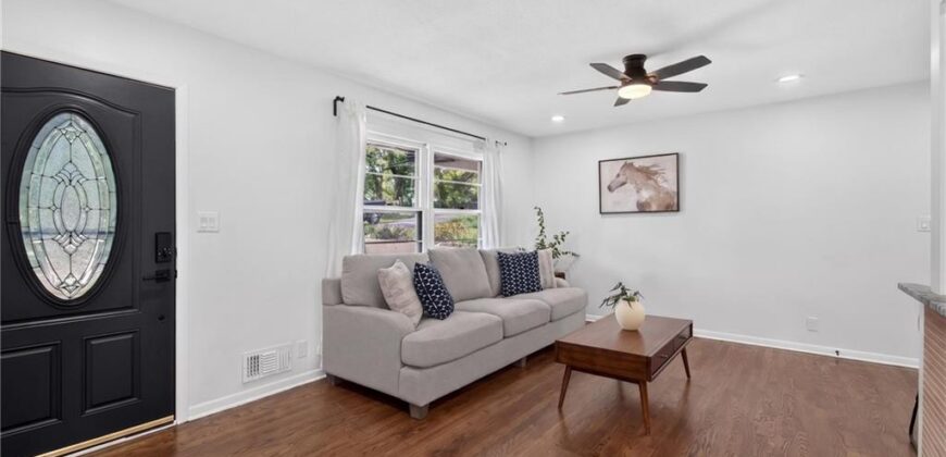 3737 N Walrond Avenue, Kansas City, MO 64117