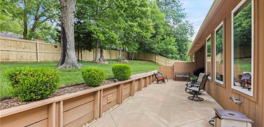 5024 78th Way, Kansas City, MO 64151