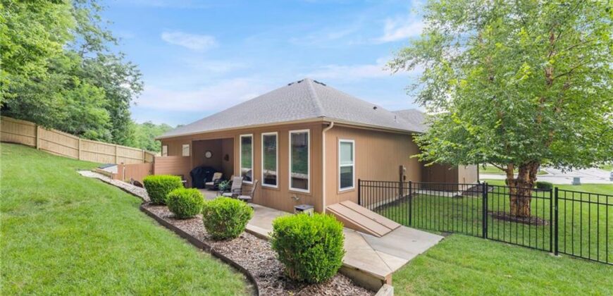 5024 78th Way, Kansas City, MO 64151