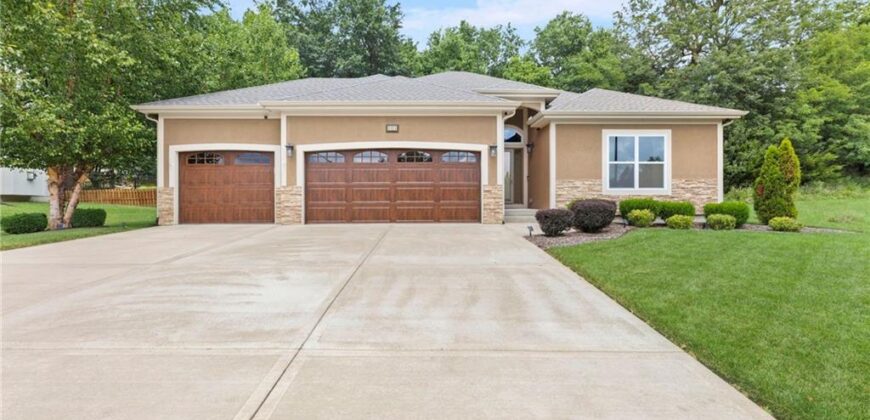 5024 78th Way, Kansas City, MO 64151