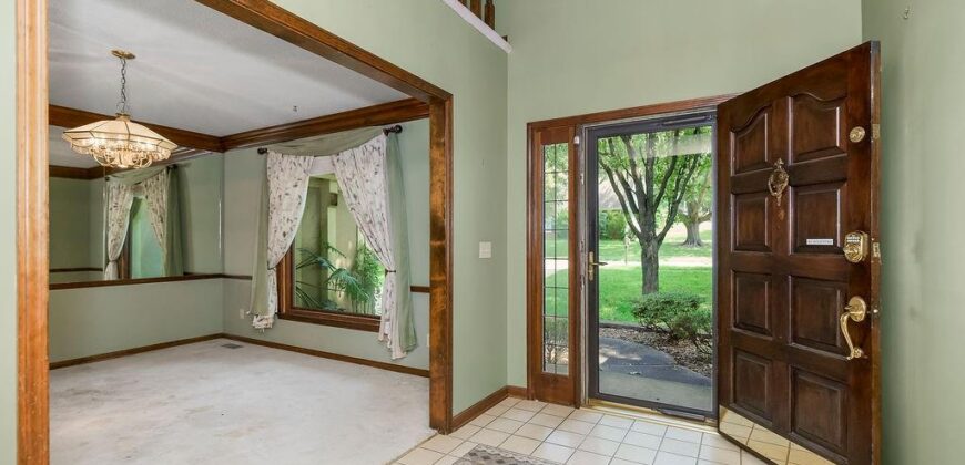 4408 NW Normandy Lane, Kansas City, MO 64116