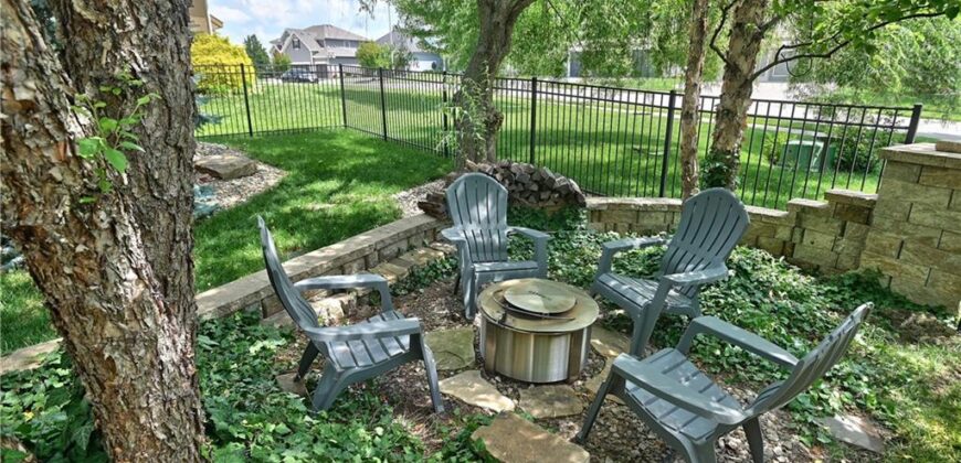 6600 NW 103RD Street, Kansas City, MO 64154