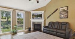 6805 N Pontiac Avenue, Kansas City, MO 64151