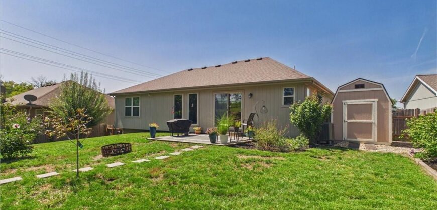 6805 N Pontiac Avenue, Kansas City, MO 64151