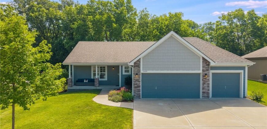 1309 Regency Drive, Kearney, MO 64060