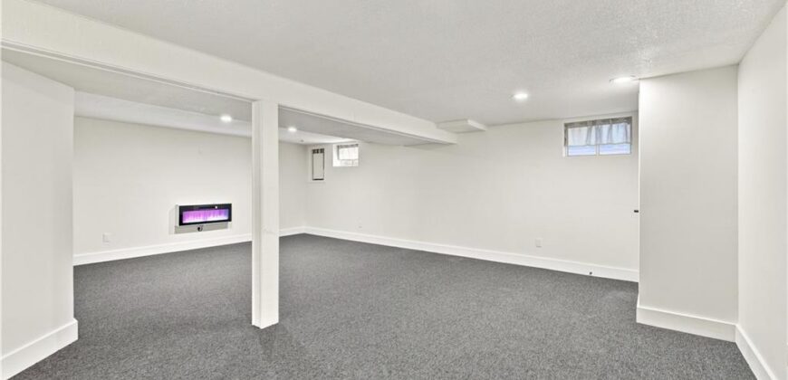 8143 NW Beaman Drive, Kansas City, MO 64151
