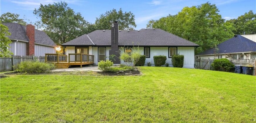 8143 NW Beaman Drive, Kansas City, MO 64151
