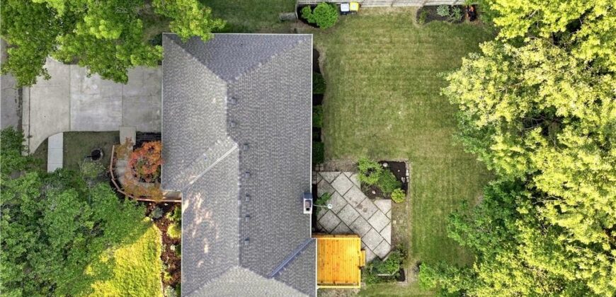 8143 NW Beaman Drive, Kansas City, MO 64151