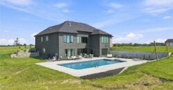 7129 NE State Route 92 Highway, Smithville, MO 64089