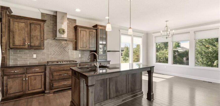 8612 N Farley Avenue, Kansas City, MO 64157