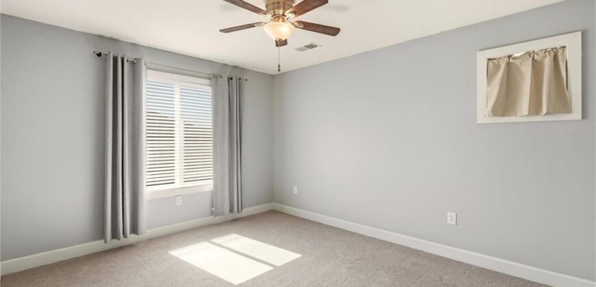 8612 N Farley Avenue, Kansas City, MO 64157