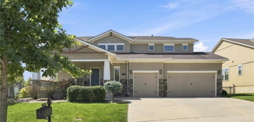 8612 N Farley Avenue, Kansas City, MO 64157