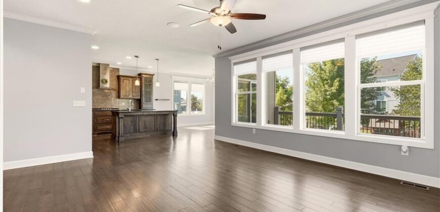 8612 N Farley Avenue, Kansas City, MO 64157