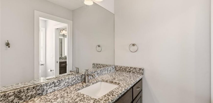 8612 N Farley Avenue, Kansas City, MO 64157
