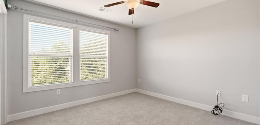 8612 N Farley Avenue, Kansas City, MO 64157