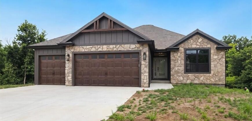 2204 Arbor Lane, Excelsior Springs, MO 64024