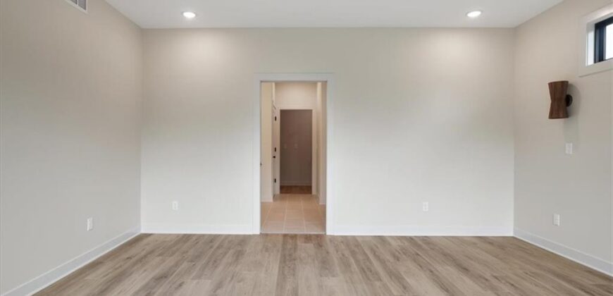 2204 Arbor Lane, Excelsior Springs, MO 64024