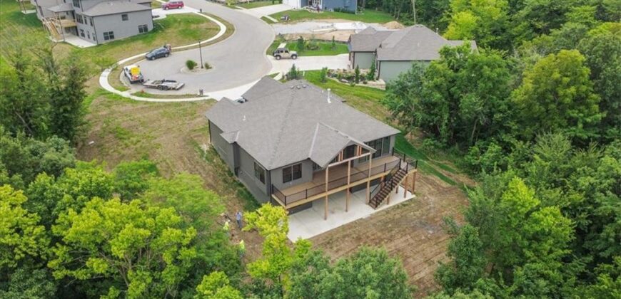 2204 Arbor Lane, Excelsior Springs, MO 64024