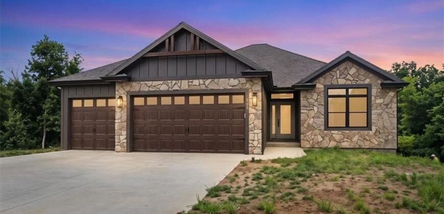 2204 Arbor Lane, Excelsior Springs, MO 64024