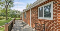 301 N 169 Highway, Smithville, MO 64089