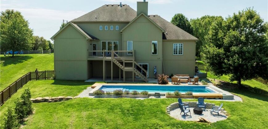 10108 NE 101st Street, Kansas City, MO 64157