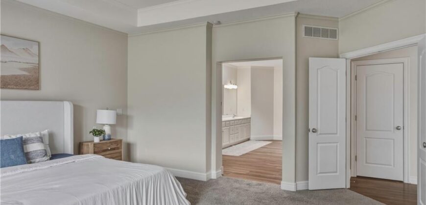 10108 NE 101st Street, Kansas City, MO 64157