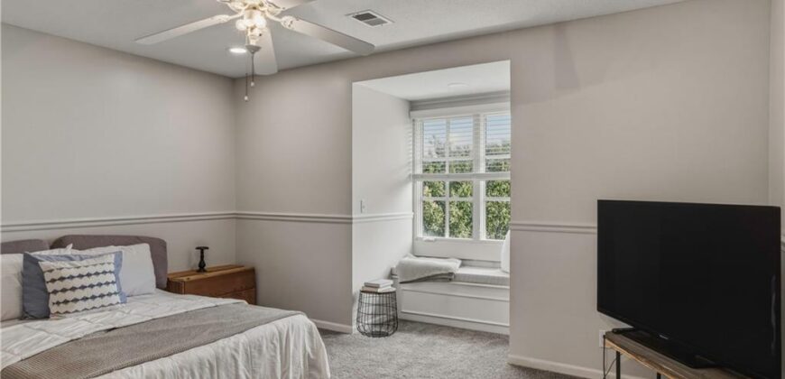 10108 NE 101st Street, Kansas City, MO 64157