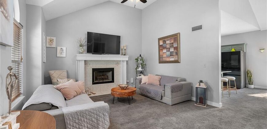 8705 N Carson Avenue, Kansas City, MO 64153