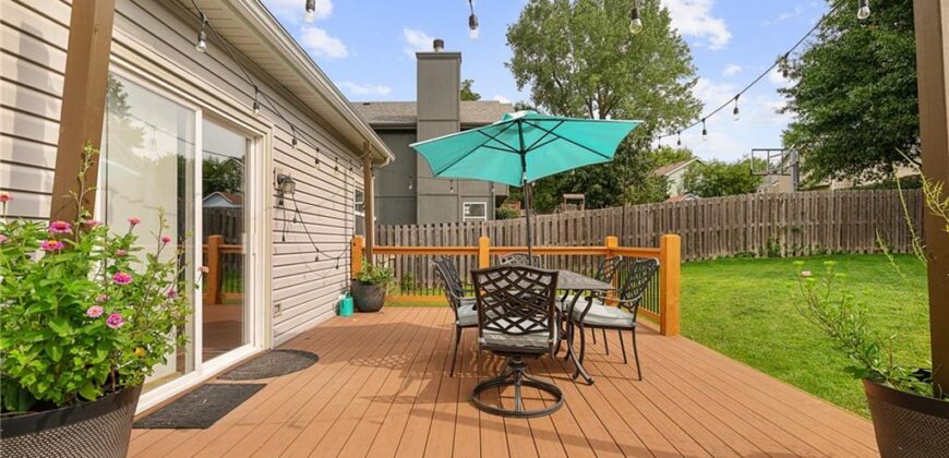 8705 N Carson Avenue, Kansas City, MO 64153