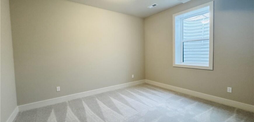 12585 N Beacon Court, Platte City, MO 64079