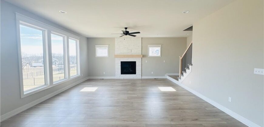 12585 N Beacon Court, Platte City, MO 64079
