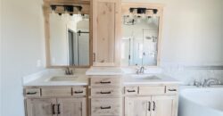 12585 N Beacon Court, Platte City, MO 64079
