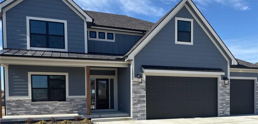 12860 N Champanel Way, Platte City, MO 64079