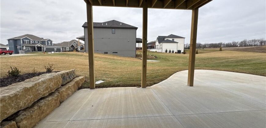12860 N Champanel Way, Platte City, MO 64079