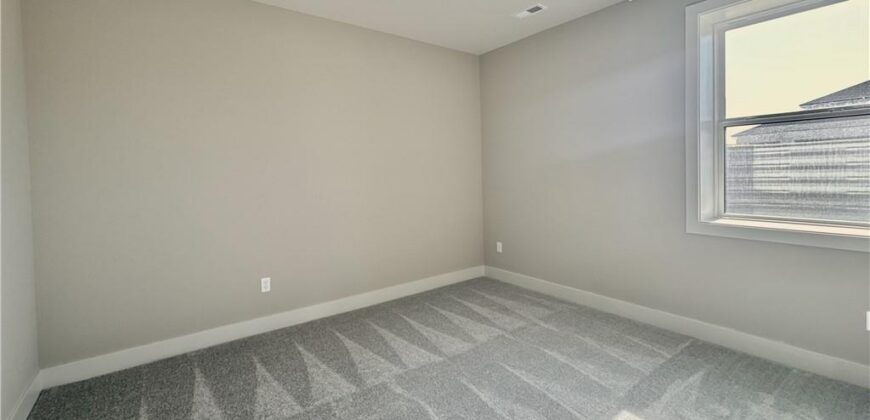 12860 N Champanel Way, Platte City, MO 64079