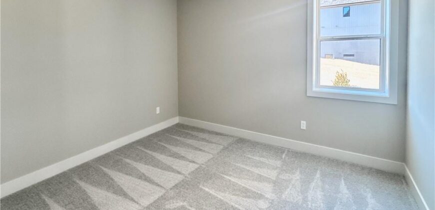 12860 N Champanel Way, Platte City, MO 64079