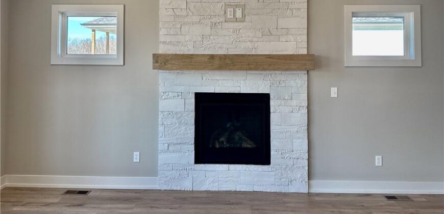 12860 N Champanel Way, Platte City, MO 64079
