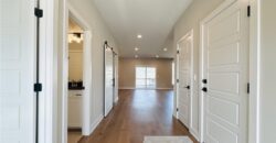 18000 N Peach Blossom Drive, Platte City, MO 64079
