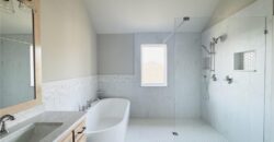 18000 N Peach Blossom Drive, Platte City, MO 64079
