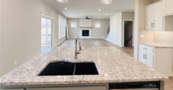 18000 N Peach Blossom Drive, Platte City, MO 64079