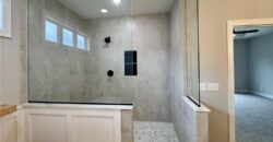 5888 NW Black Oak Court, Parkville, MO 64152