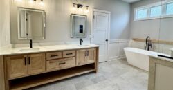 5888 NW Black Oak Court, Parkville, MO 64152