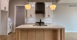 5888 NW Black Oak Court, Parkville, MO 64152