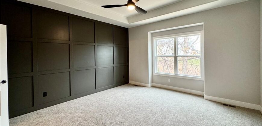5888 NW Black Oak Court, Parkville, MO 64152