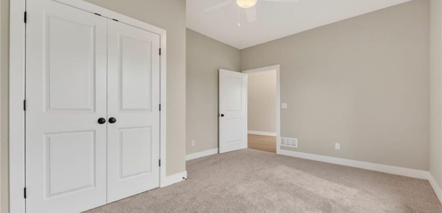4867 NW Vicolo Dellamore Way, Riverside, MO 64150