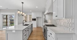 4867 NW Vicolo Dellamore Way, Riverside, MO 64150