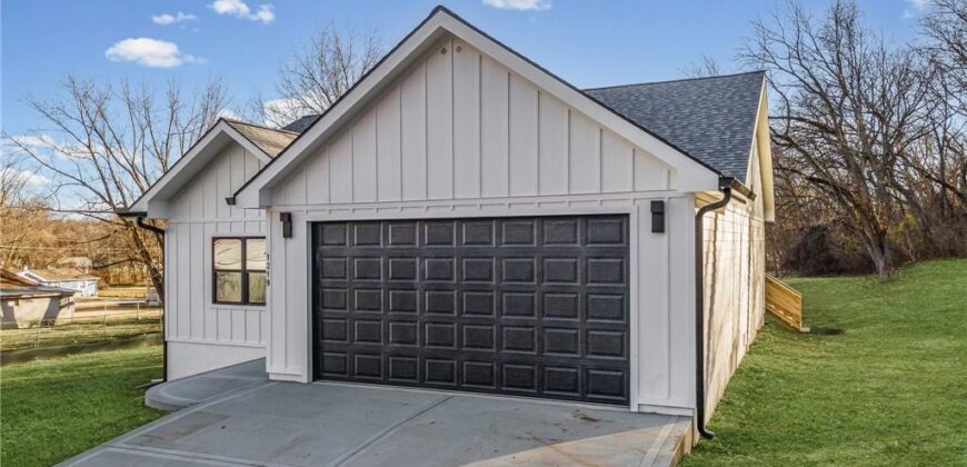 1219 Paton Street, Excelsior Springs, MO 64024