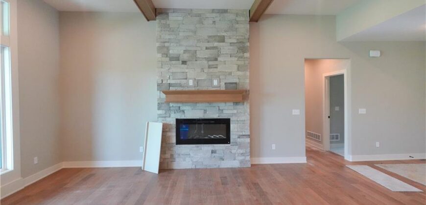 12730 NW Larkspur Lane, Platte City, MO 64079