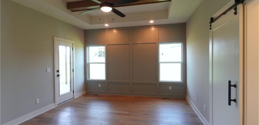 12730 NW Larkspur Lane, Platte City, MO 64079