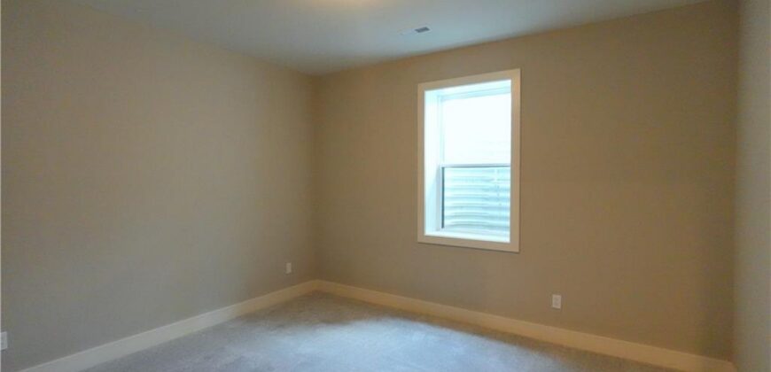 12730 NW Larkspur Lane, Platte City, MO 64079
